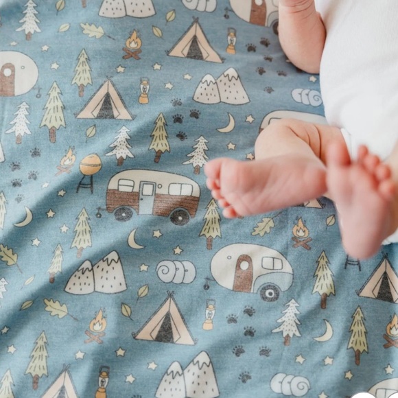 Cooper Pearl Bridger Knit Swaddle Blanket - Picture 7 of 7